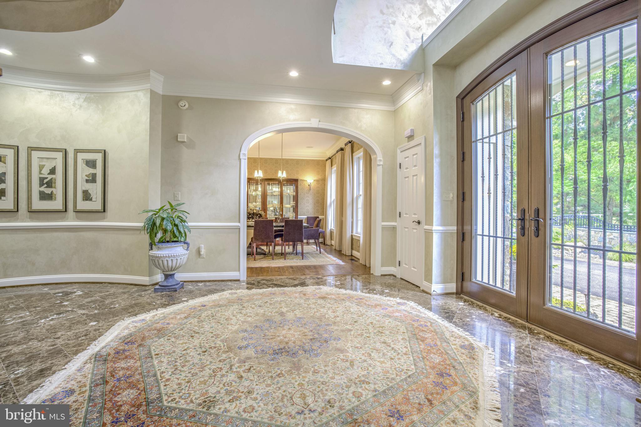 SADDLE RIDGE - Residential