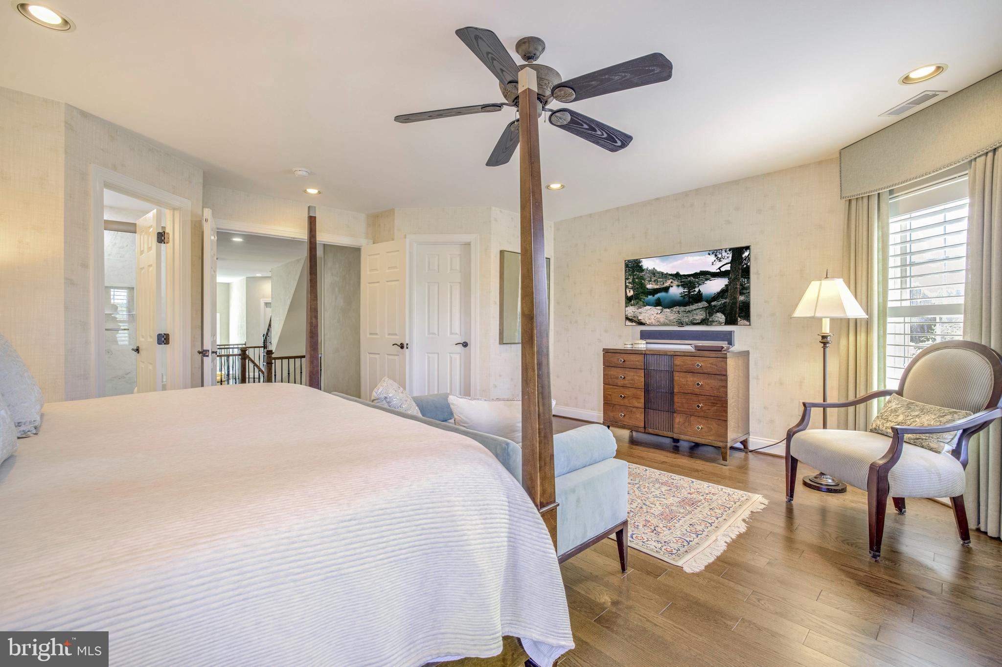 SADDLE RIDGE - Residential