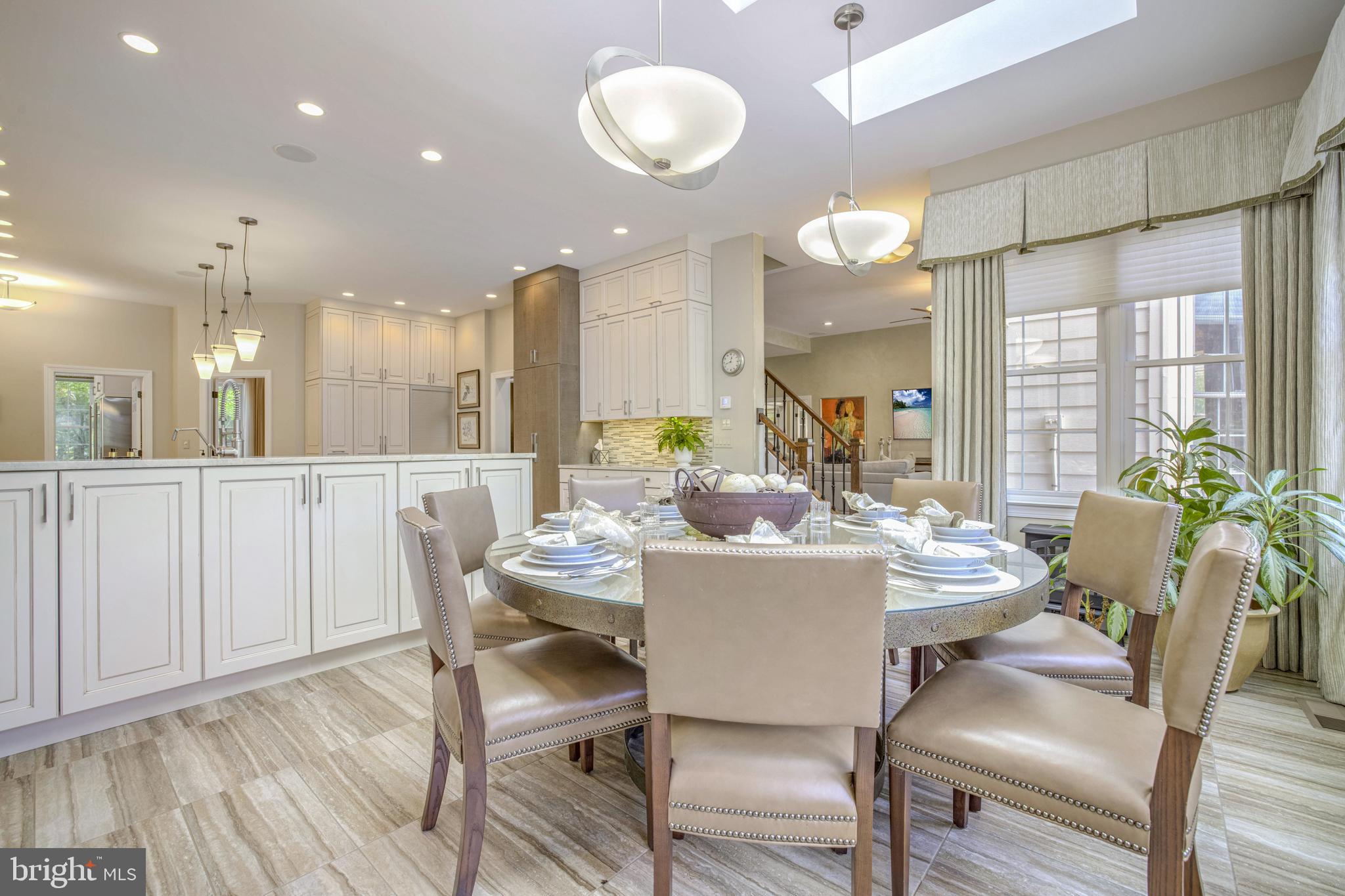 SADDLE RIDGE - Residential