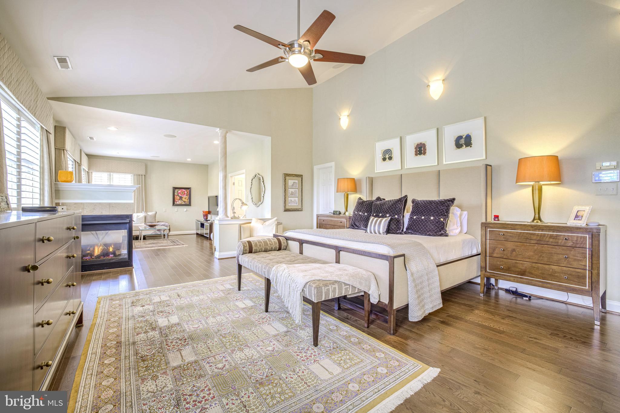 SADDLE RIDGE - Residential