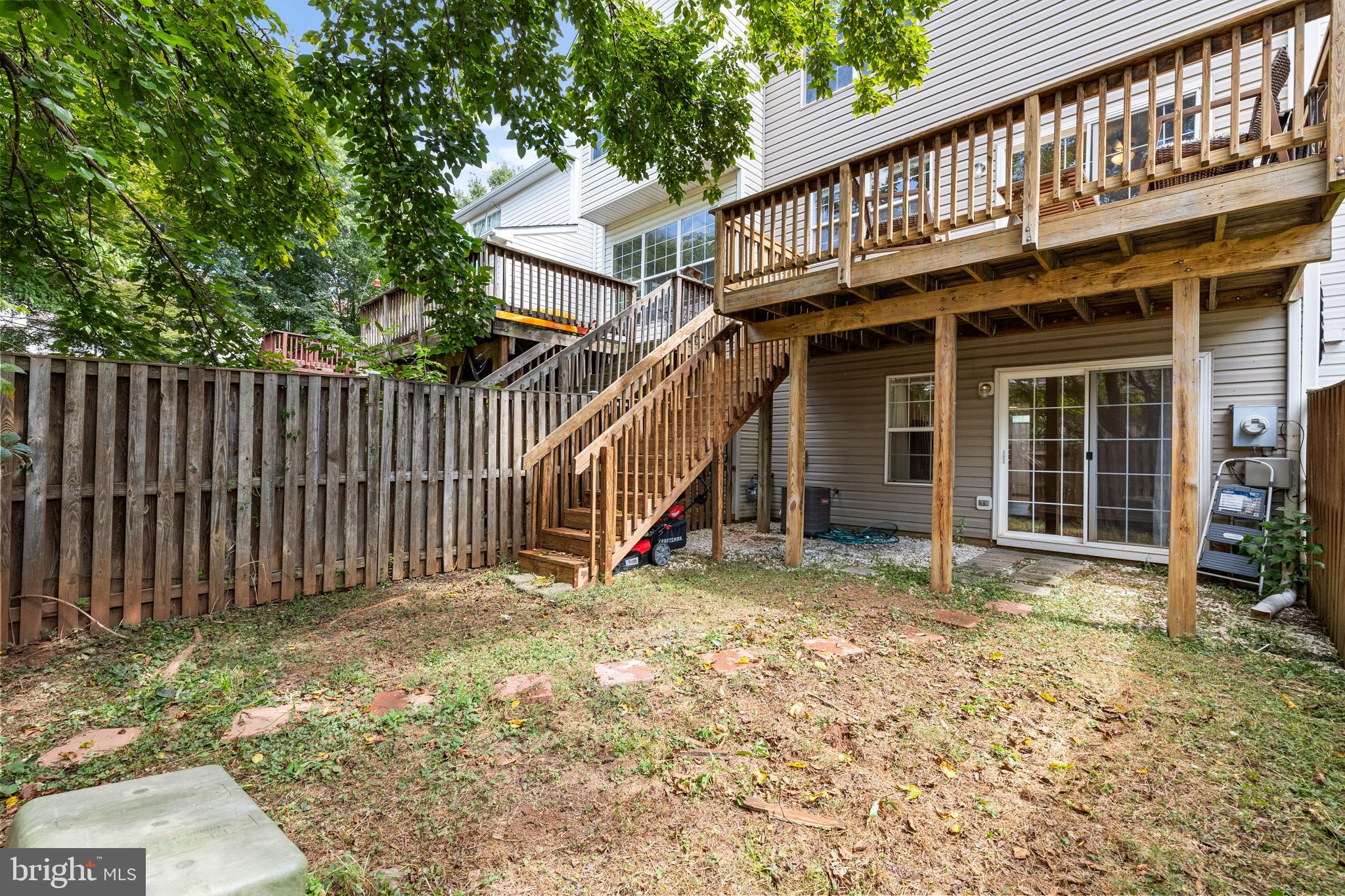 GREENHILL CROSSING - Residential