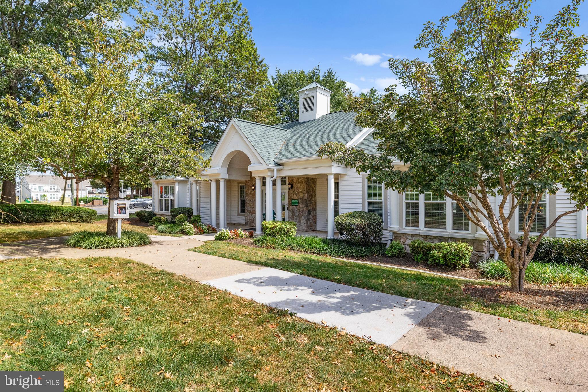 GREENHILL CROSSING - Residential