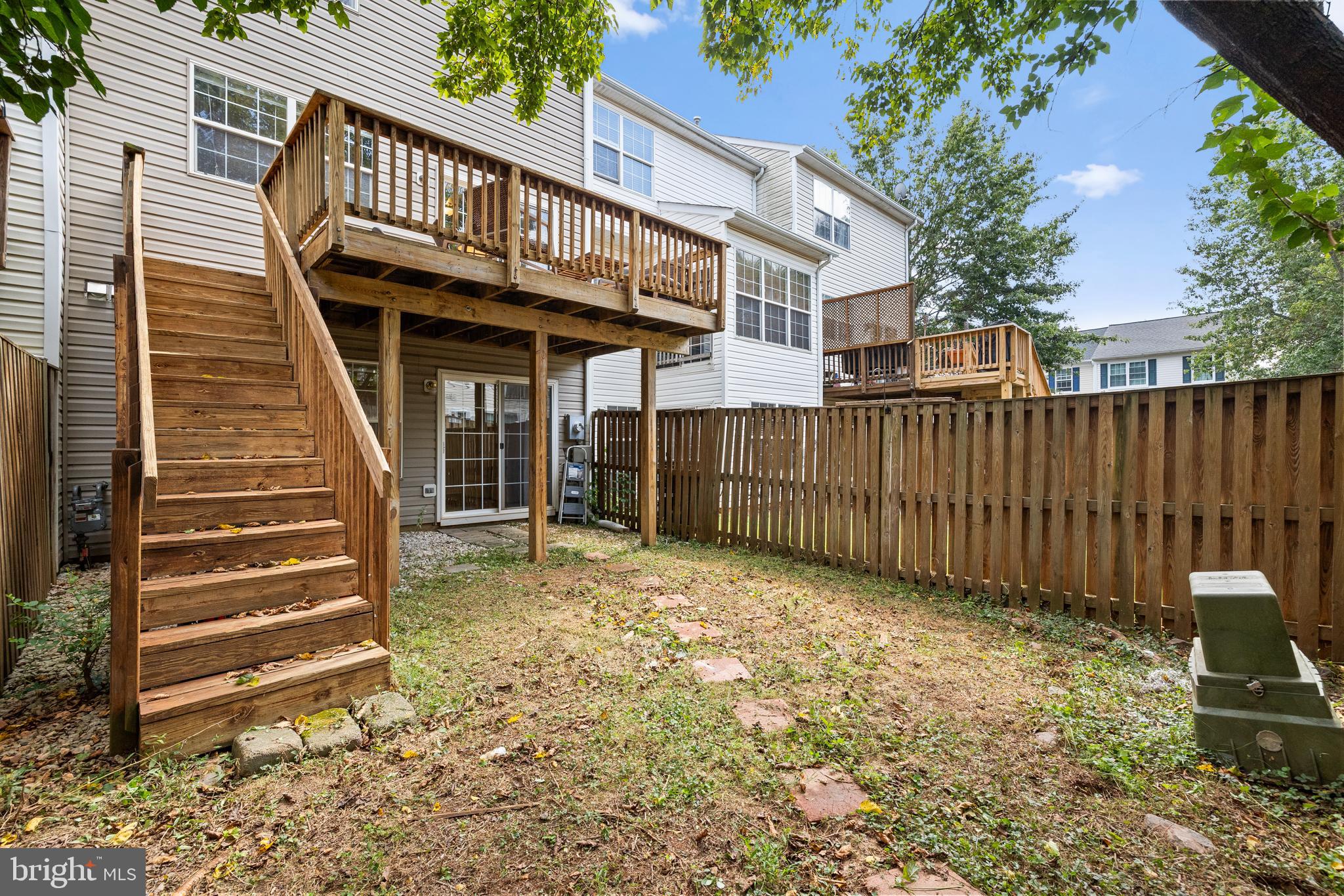 GREENHILL CROSSING - Residential