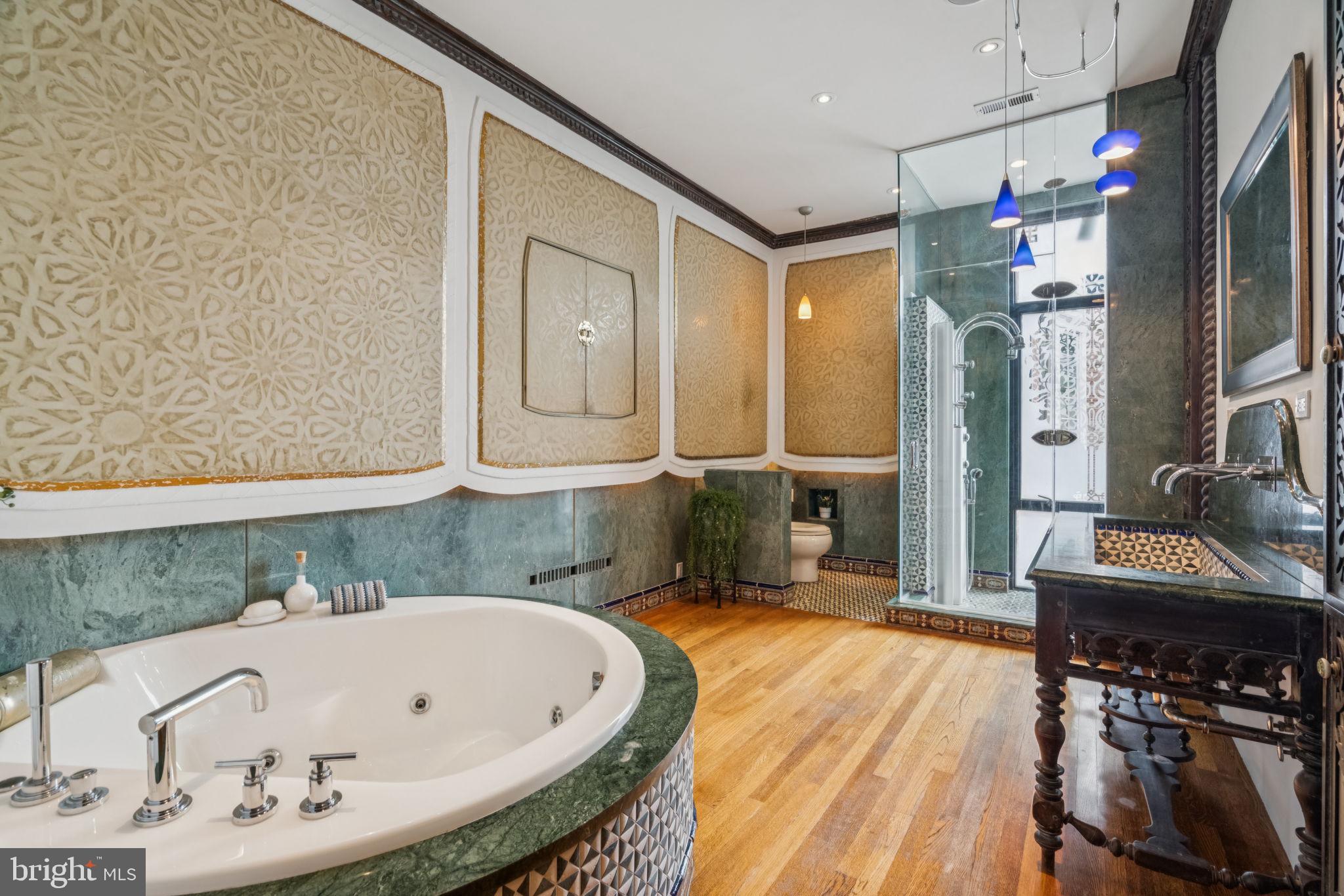 RITTENHOUSE SQUARE - Residential