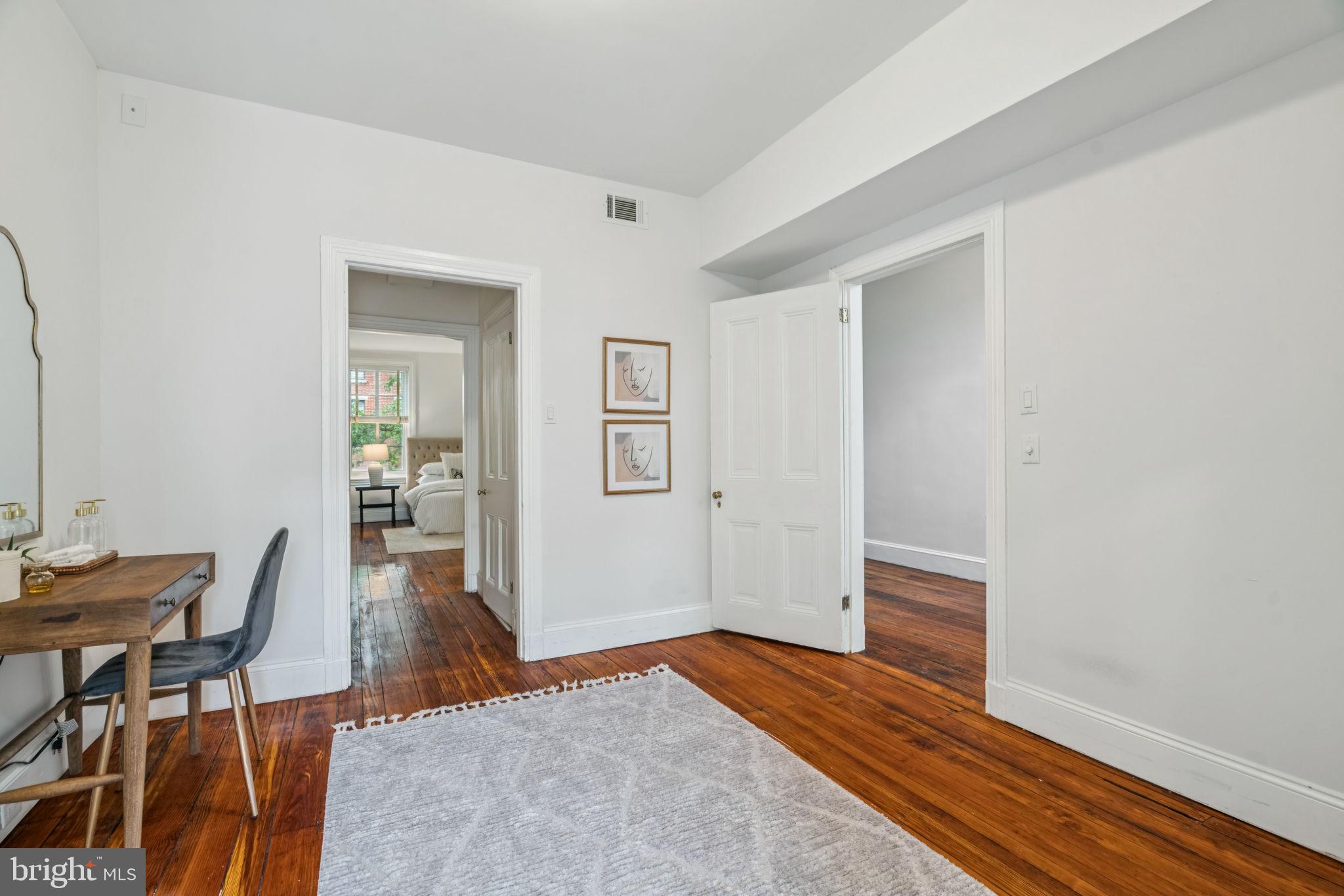 RITTENHOUSE SQUARE - Residential