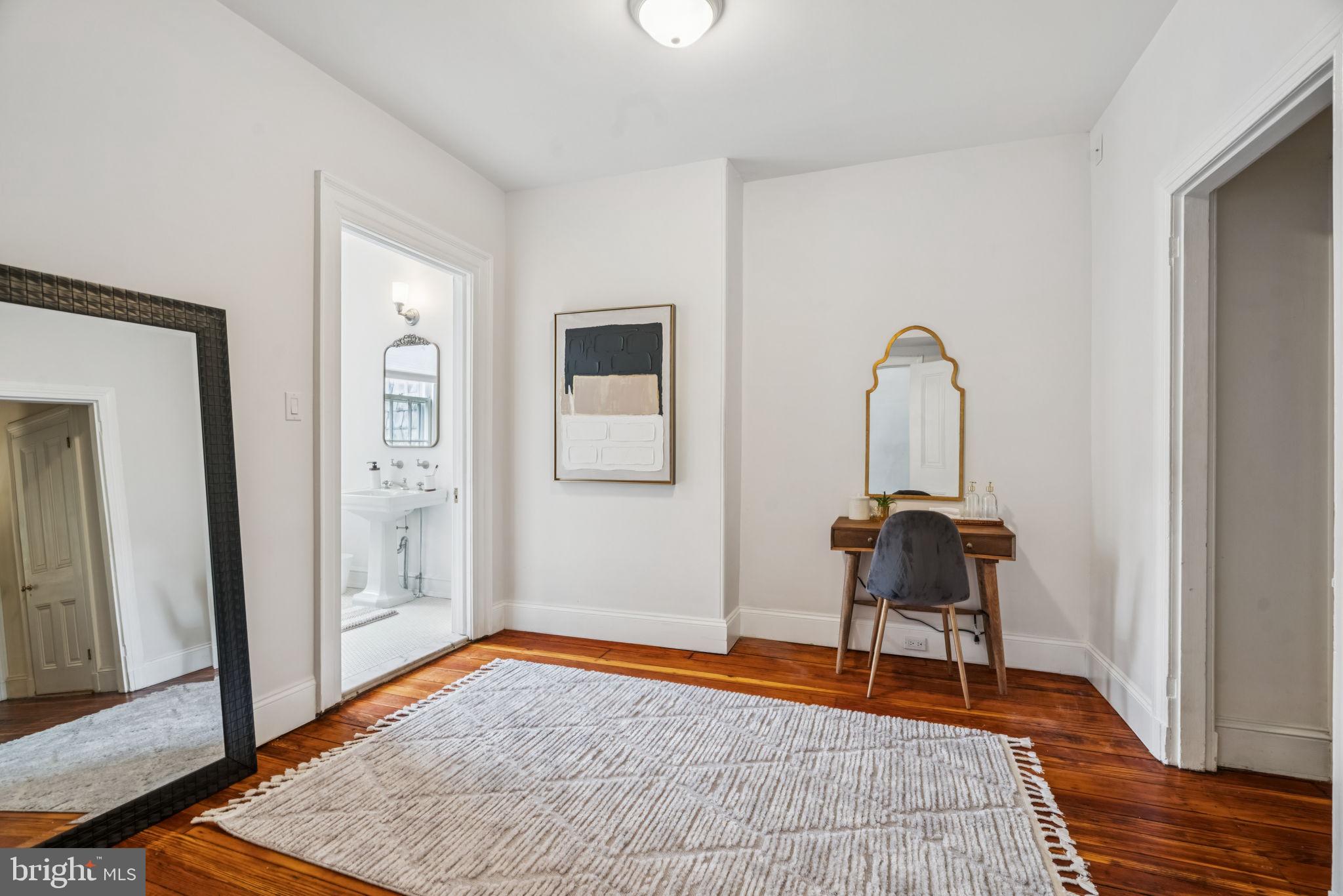 RITTENHOUSE SQUARE - Residential