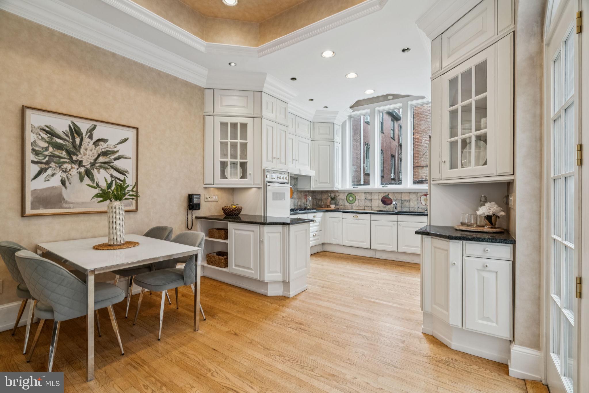 RITTENHOUSE SQUARE - Residential