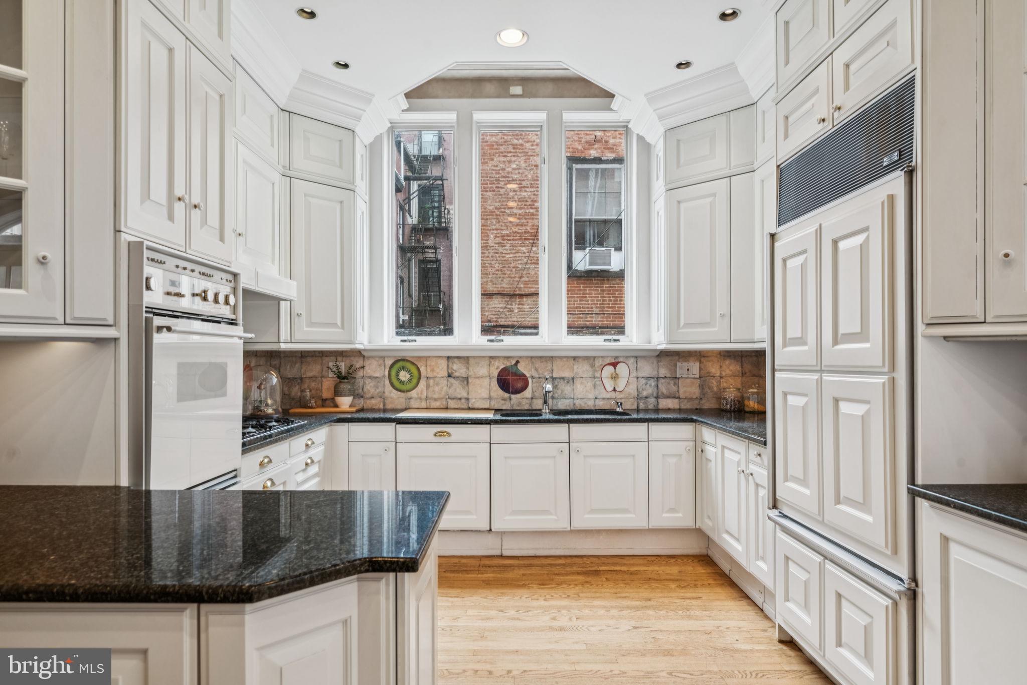 RITTENHOUSE SQUARE - Residential