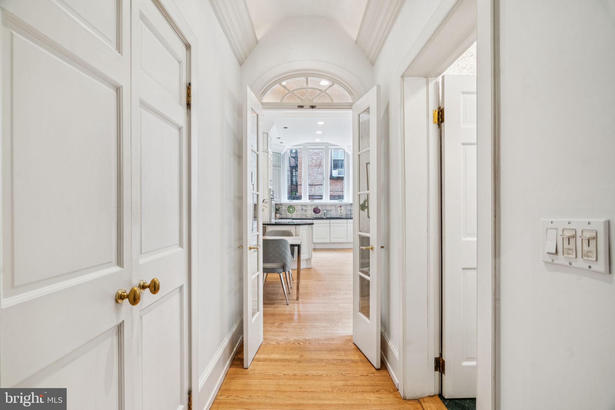 RITTENHOUSE SQUARE - Residential