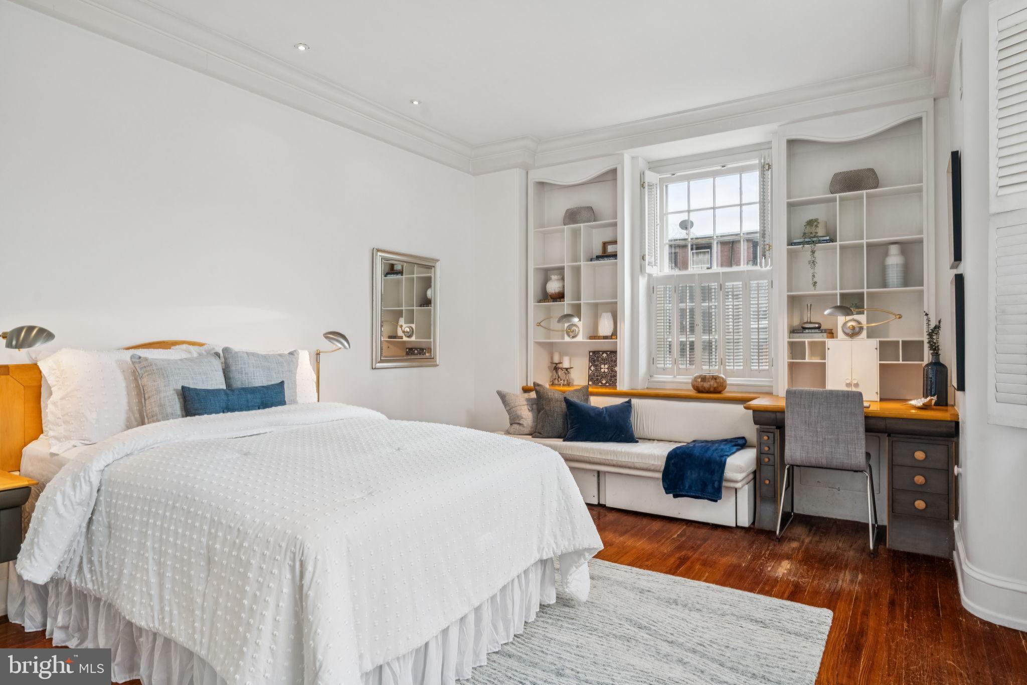 RITTENHOUSE SQUARE - Residential