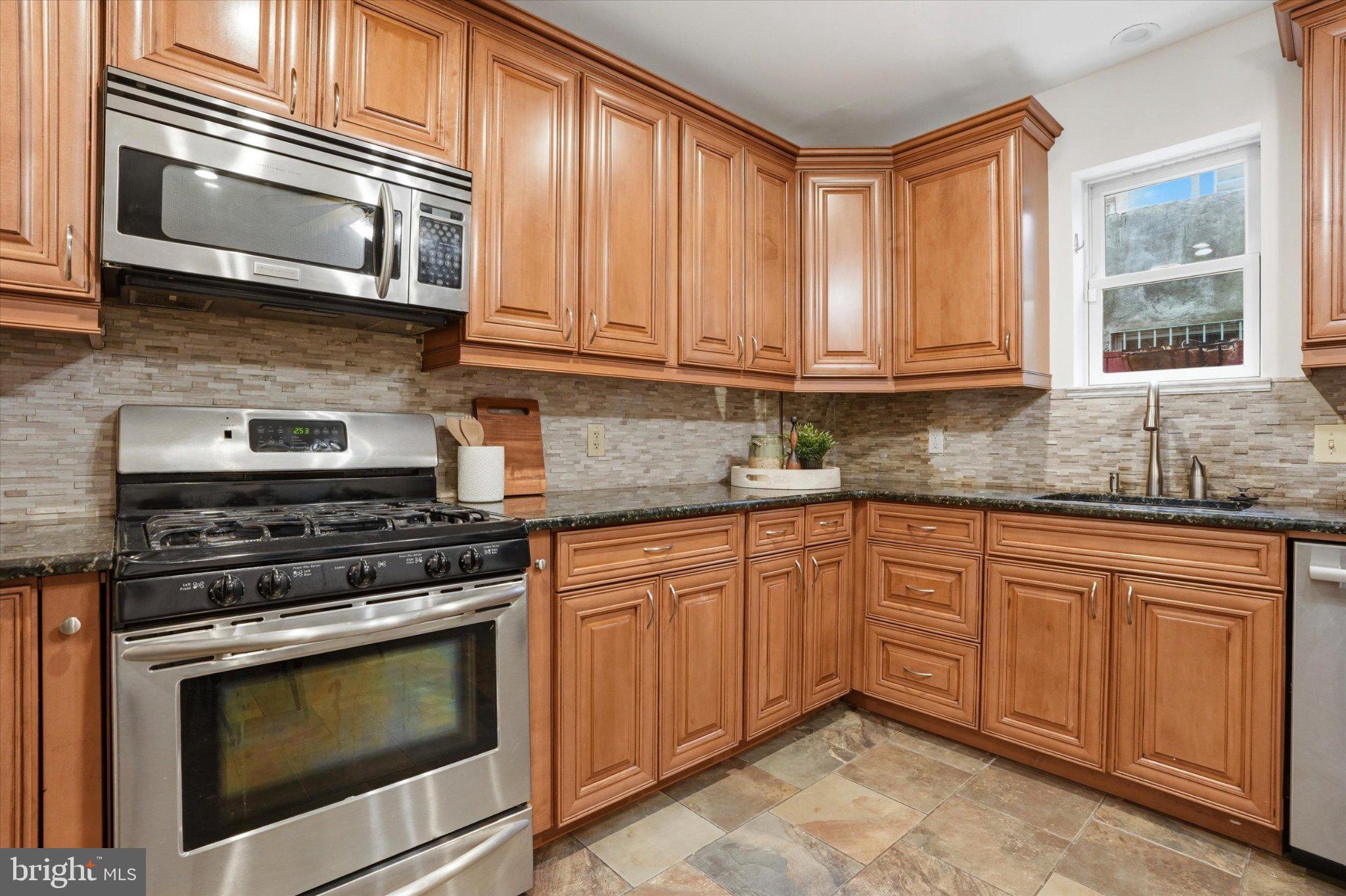 BELLA VISTA - Residential