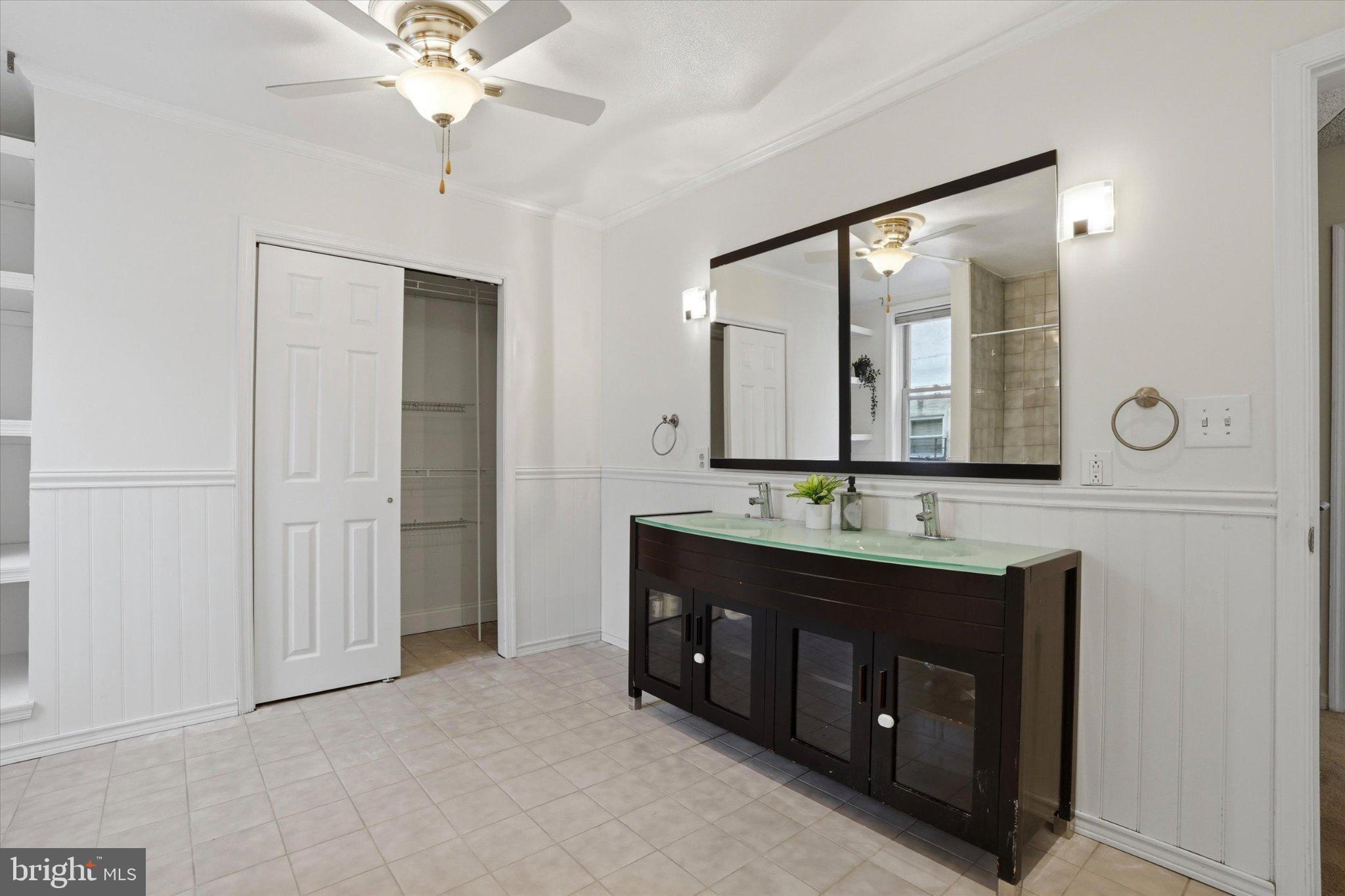 BELLA VISTA - Residential