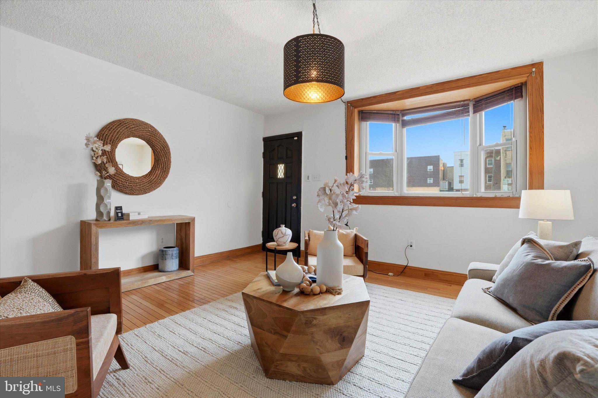 BELLA VISTA - Residential