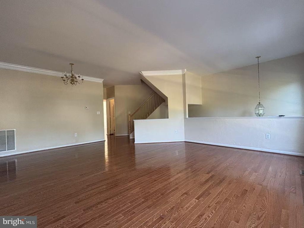 Photo of 6635 Creek Point Way, ALEXANDRIA, VA 22315 (MLS # VAFX2276434)