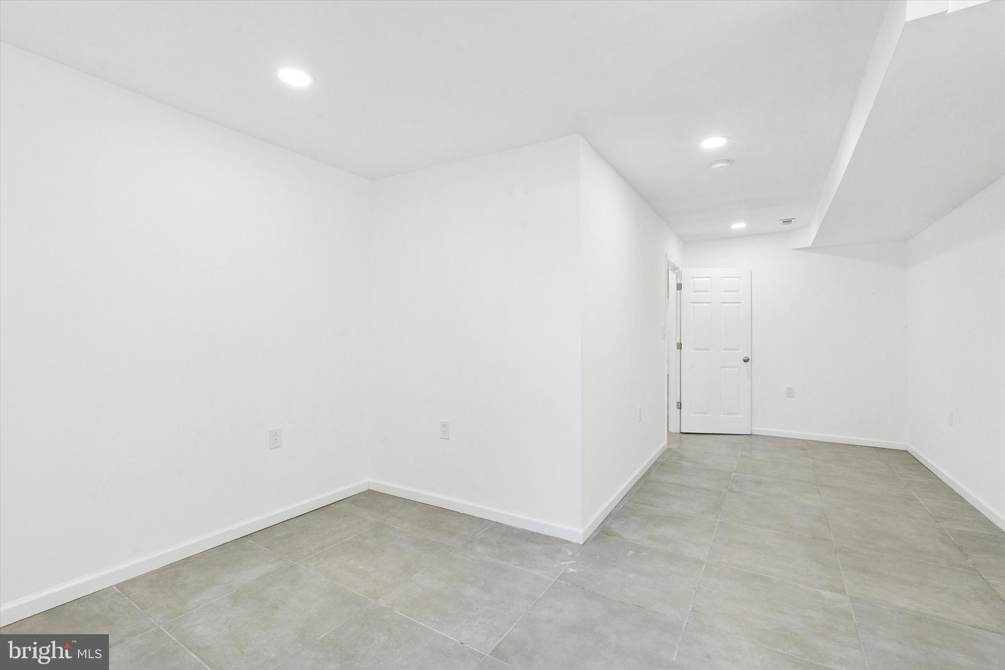 TEMPLE UNIVERSITY - Residential