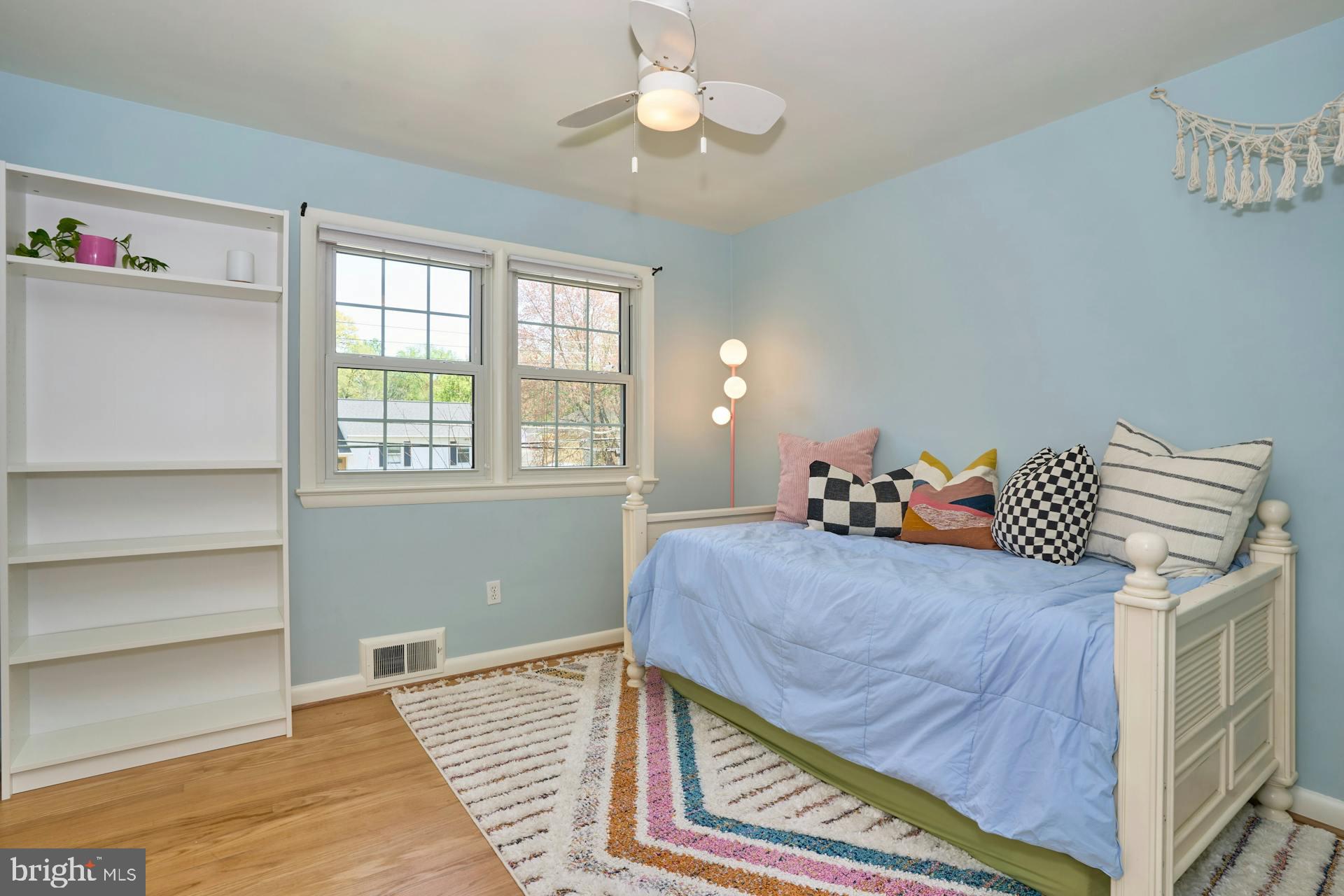 GOLF CLUB MANOR - Residential