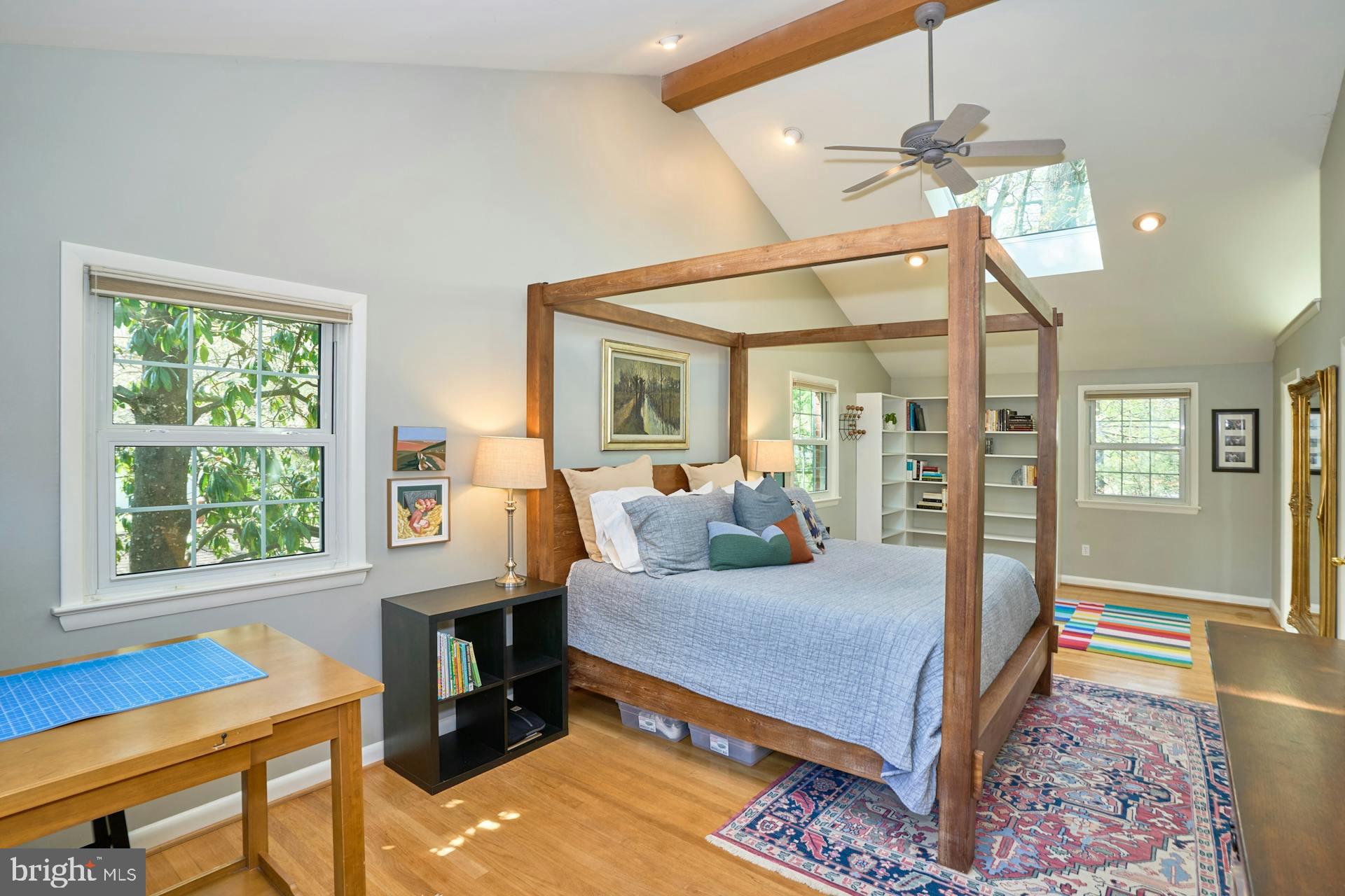 GOLF CLUB MANOR - Residential