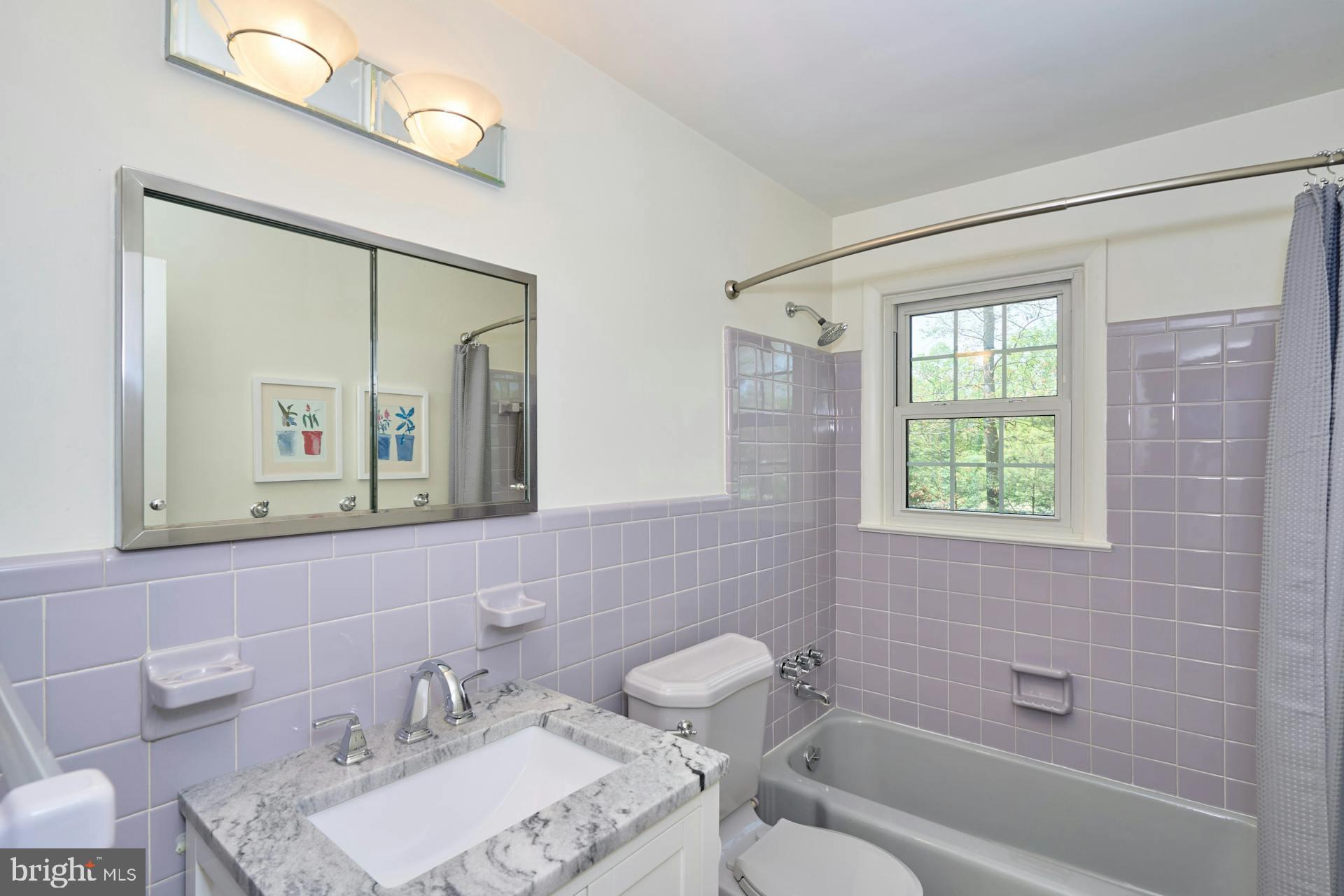 GOLF CLUB MANOR - Residential