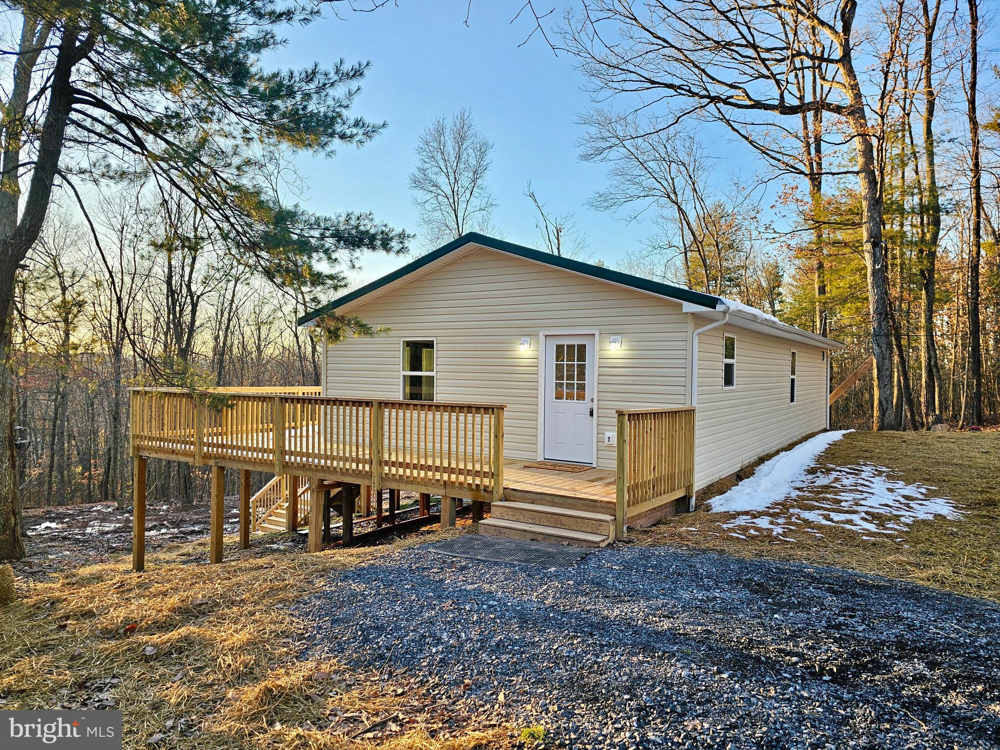 TWIN MOUNTAIN VIEW - Residential