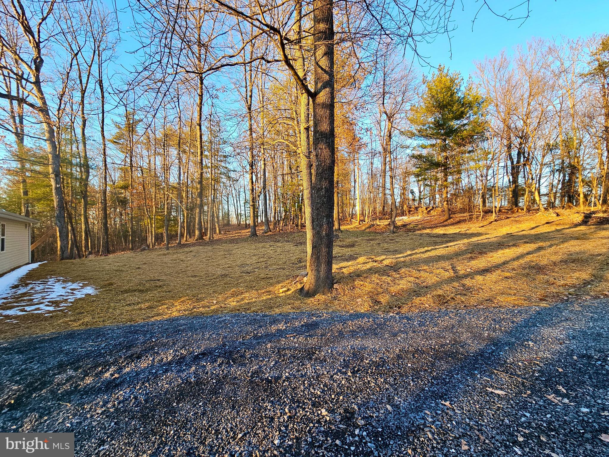 TWIN MOUNTAIN VIEW - Residential