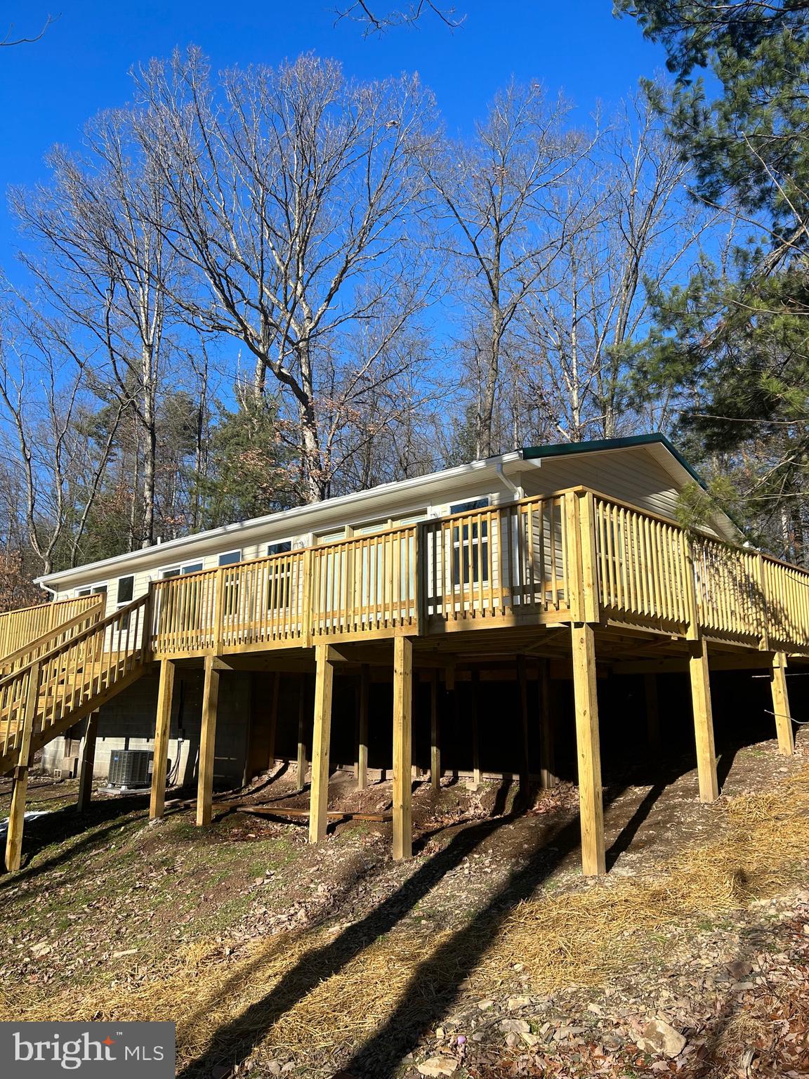 TWIN MOUNTAIN VIEW - Residential