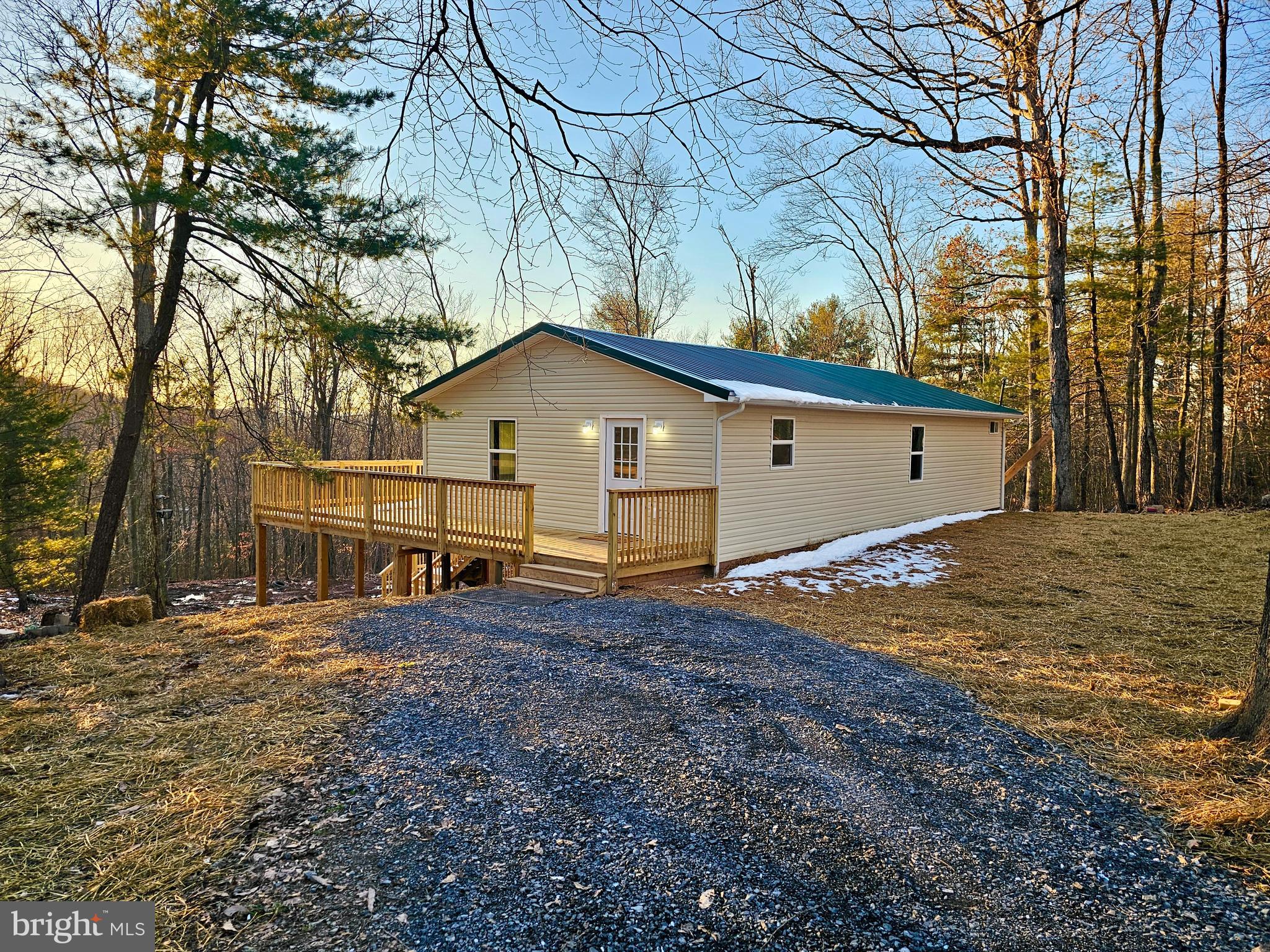 TWIN MOUNTAIN VIEW - Residential