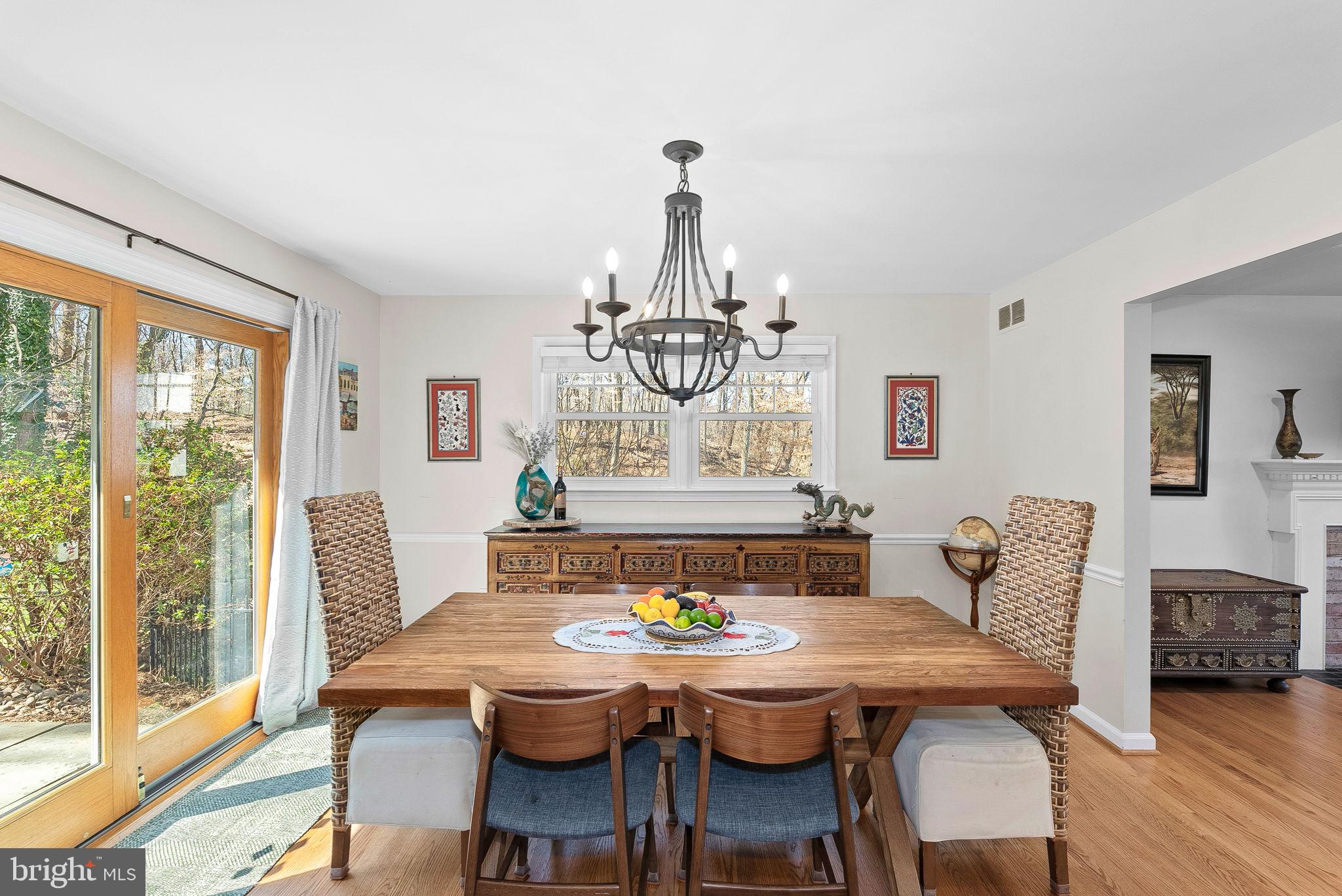 LEE HEIGHTS - Residential