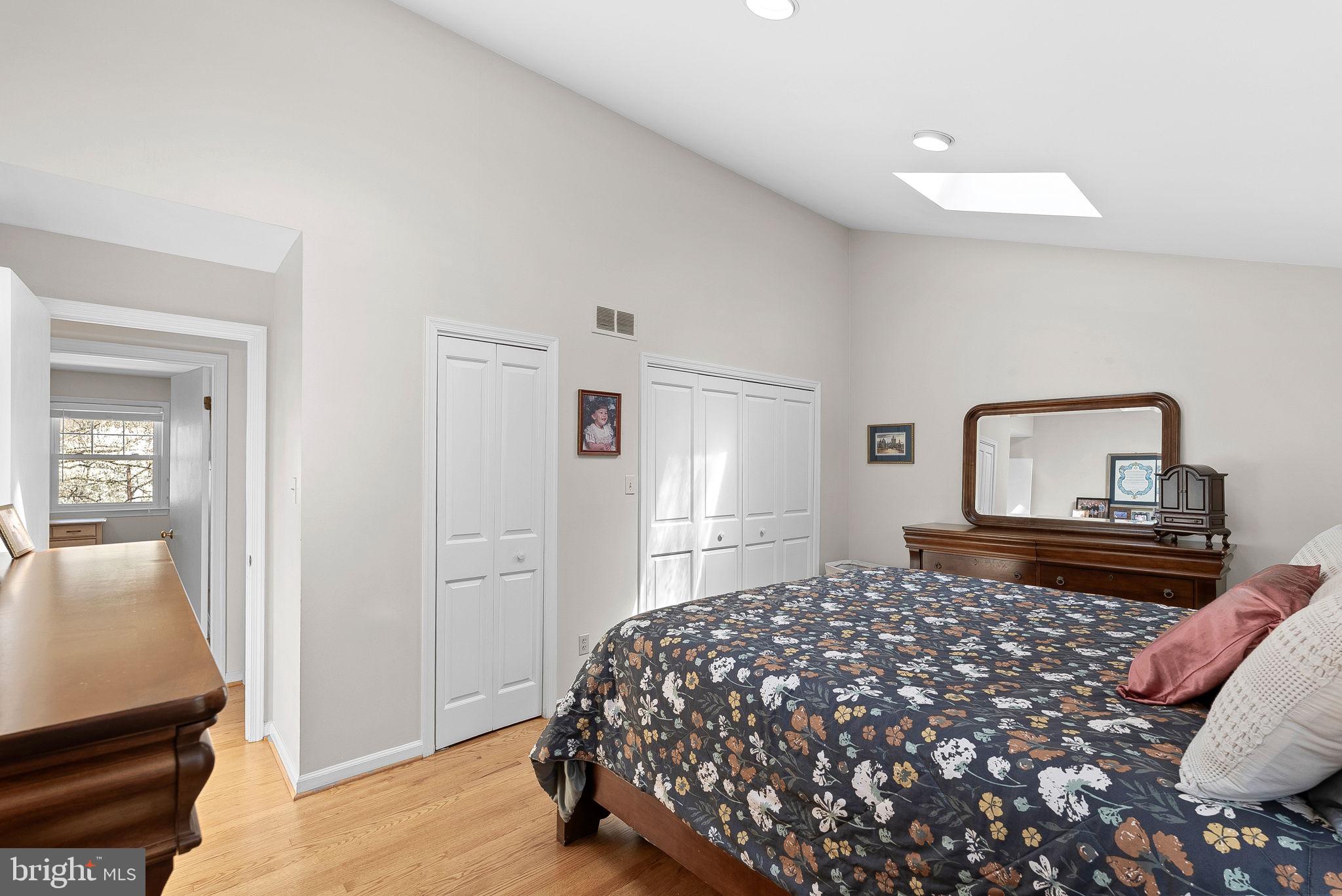 LEE HEIGHTS - Residential