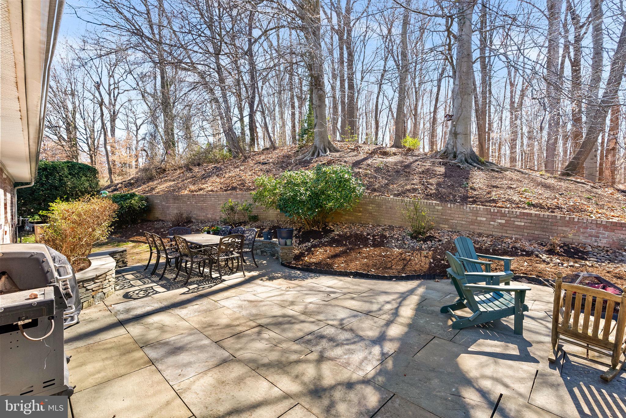 LEE HEIGHTS - Residential