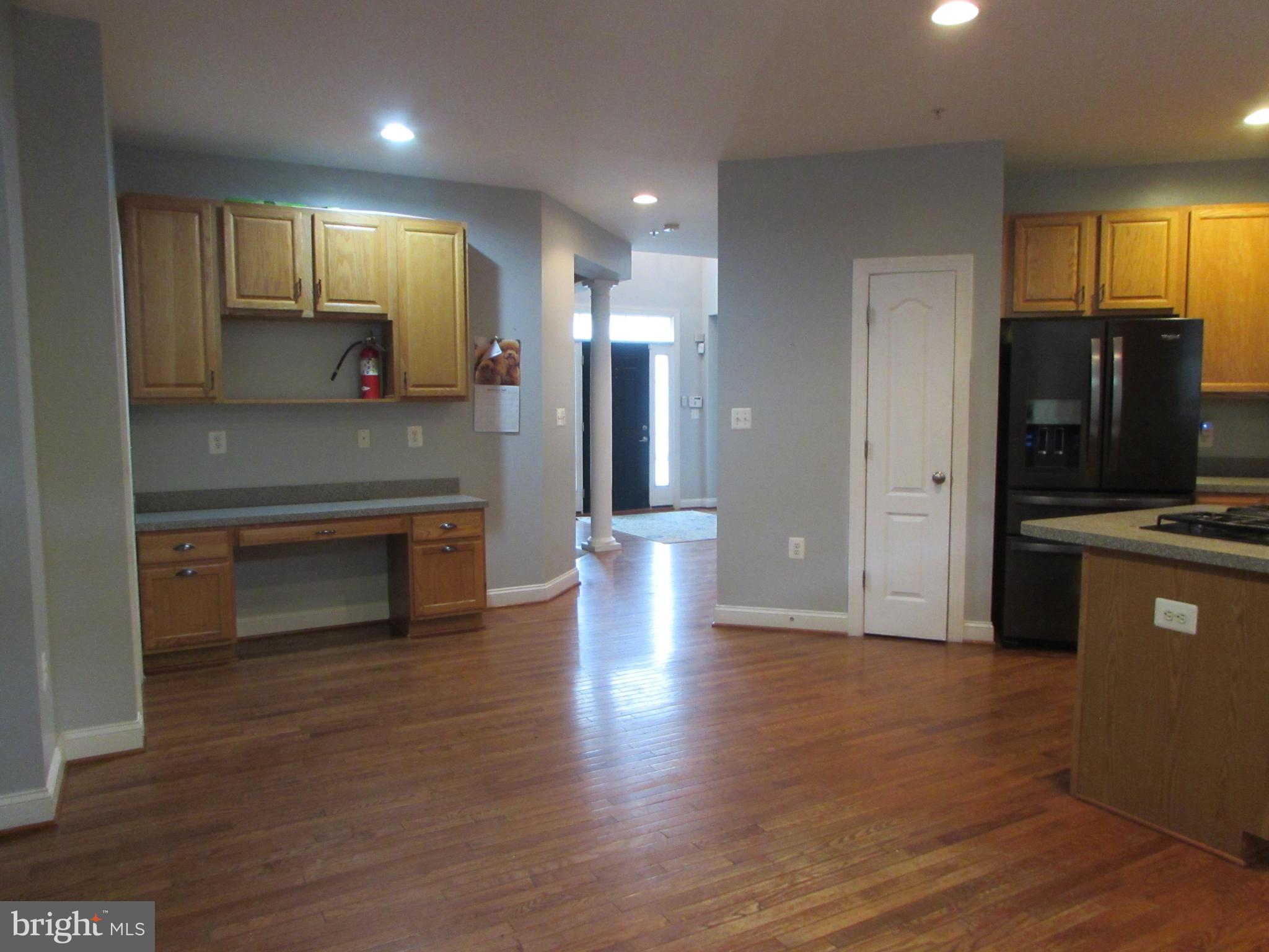 CHELTENHAM KNOLLS - Residential Lease