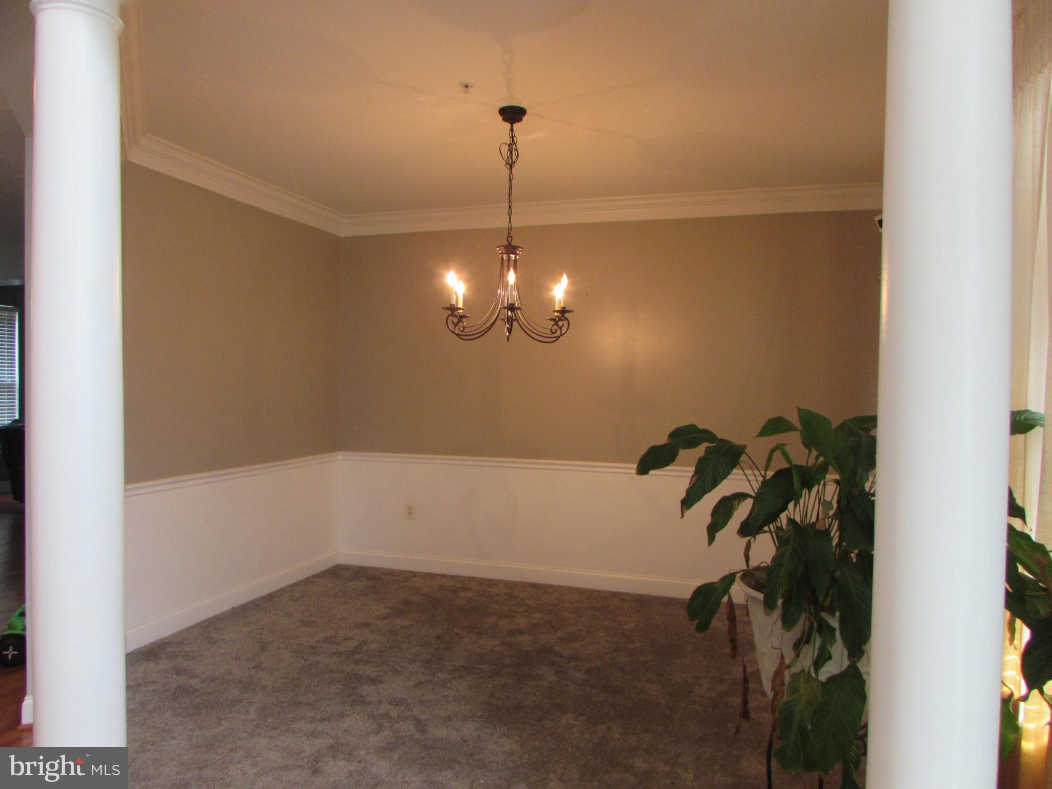 CHELTENHAM KNOLLS - Residential Lease