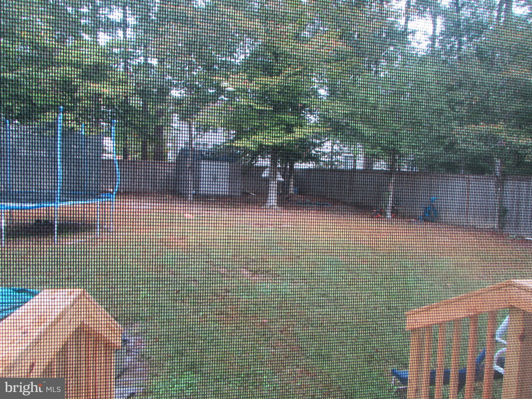 CHELTENHAM KNOLLS - Residential Lease