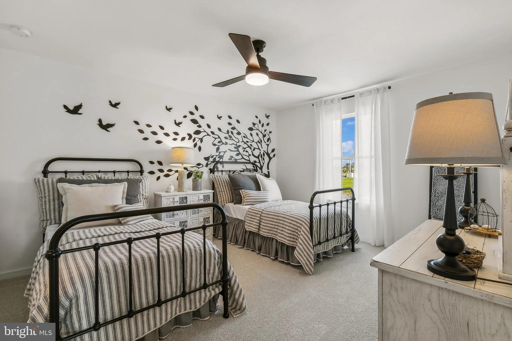 LIBERTY RUN - Residential