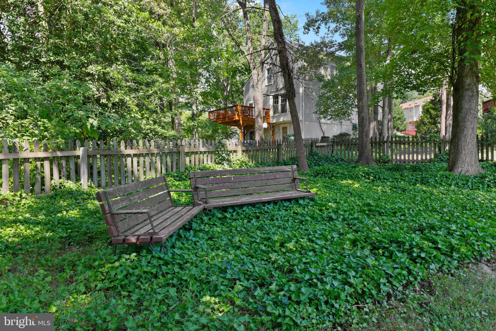 LAKE RIDGE - Residential