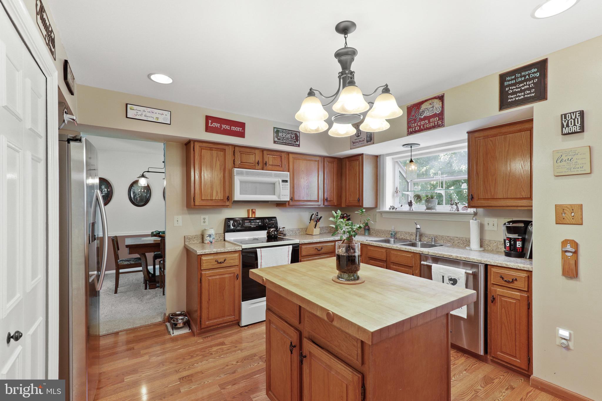 LAKE RIDGE - Residential