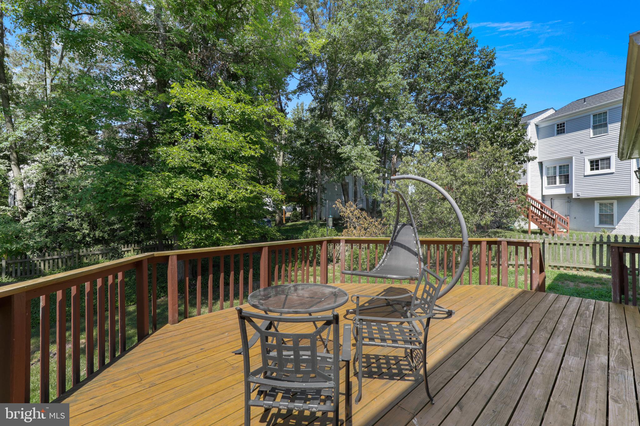 LAKE RIDGE - Residential