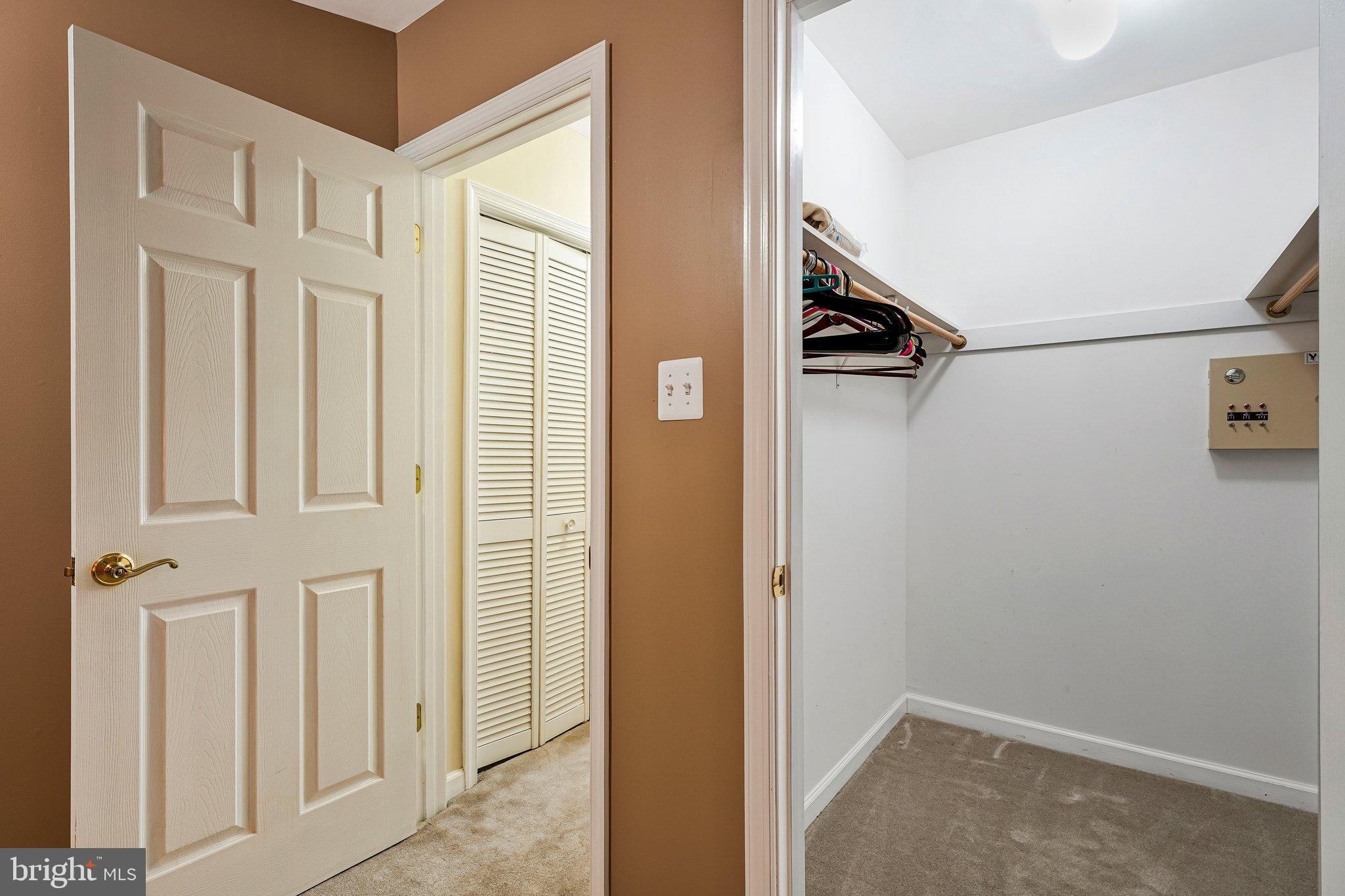 WEST OAKS ESTATES - Residential