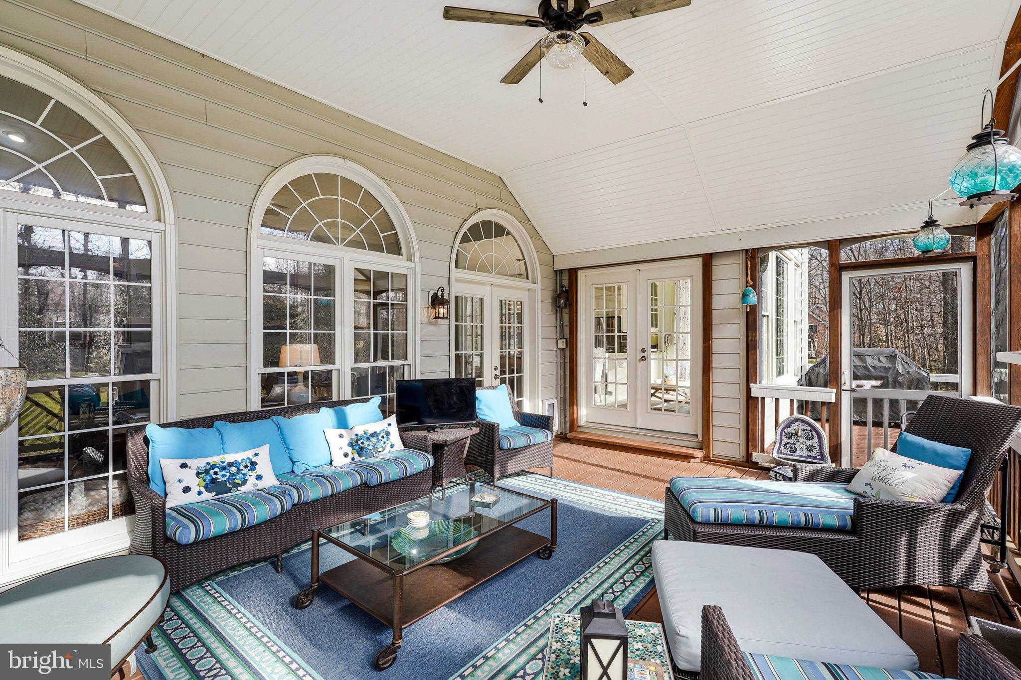 WEST OAKS ESTATES - Residential