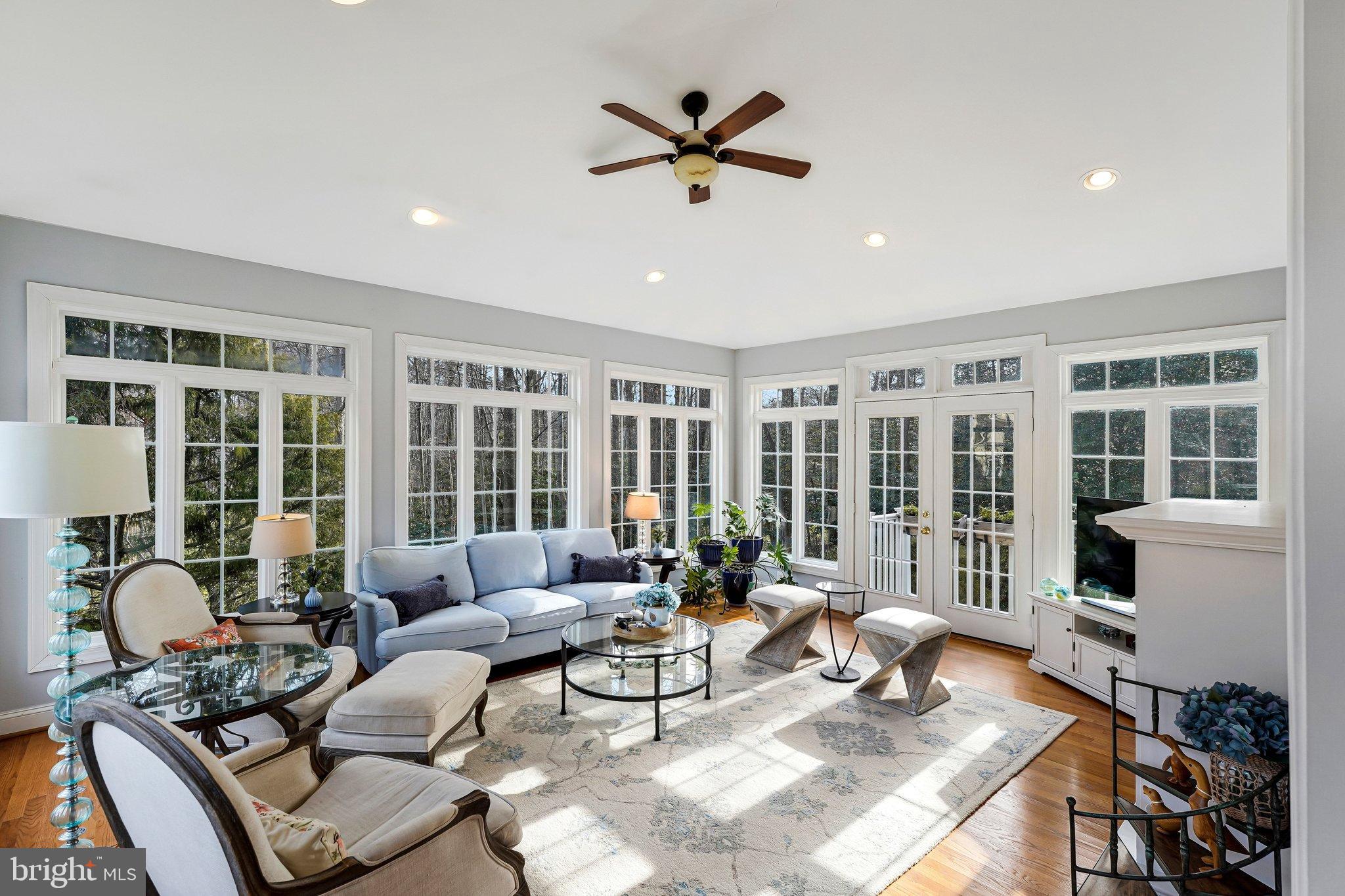 WEST OAKS ESTATES - Residential