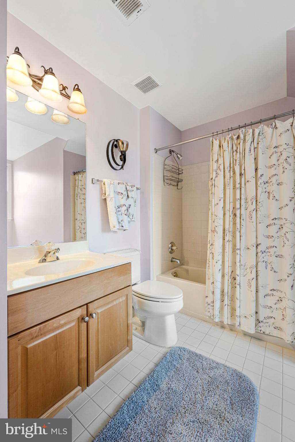 WEST OAKS ESTATES - Residential