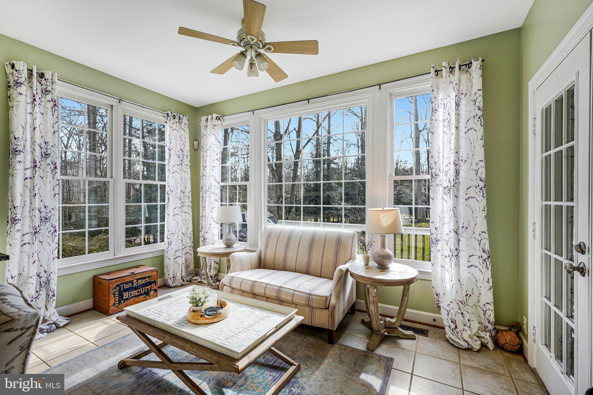 WEST OAKS ESTATES - Residential