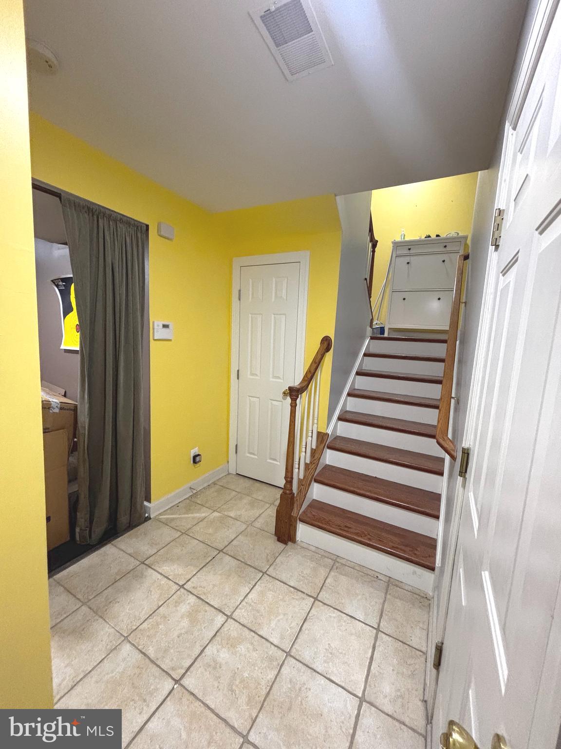 NORTHRIDGE VILLAGE - Residential Lease