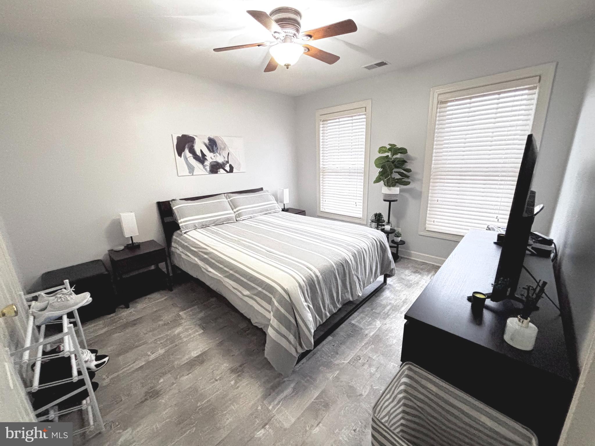 NORTHRIDGE VILLAGE - Residential Lease