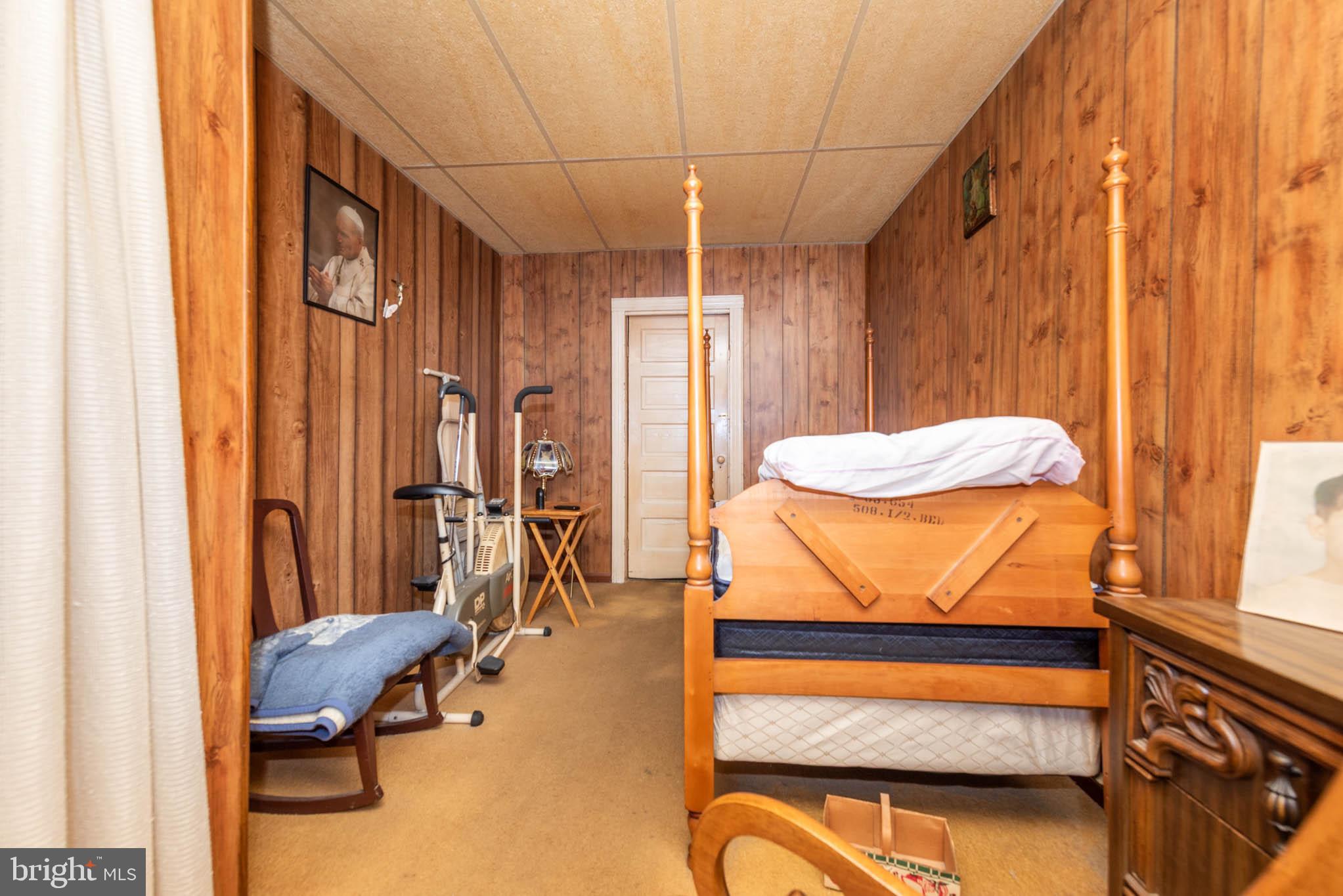 HIGHLANDTOWN - Residential Income
