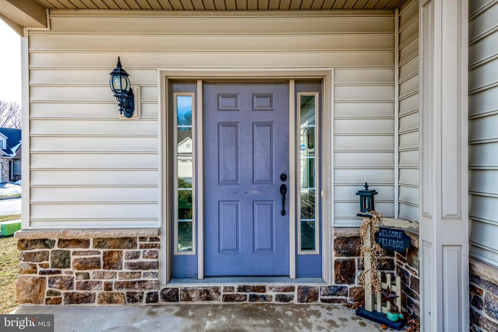 Photo of 2 Pfautz Circle, ELIZABETHTOWN, PA 17022 (MLS # PALA2064134)