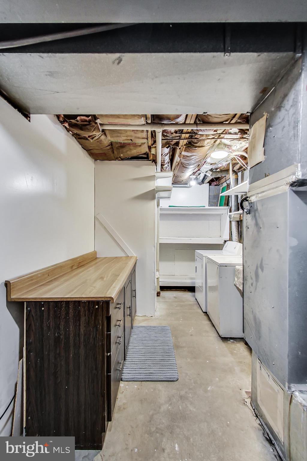 WESMOND - Residential Lease