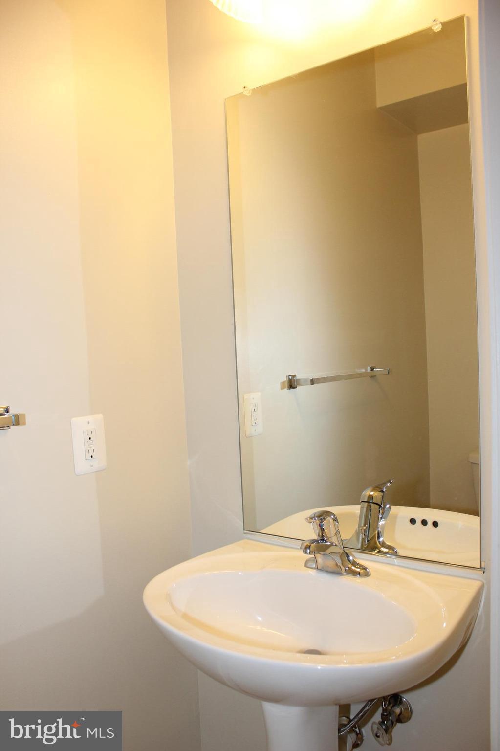 SUMMERFIELD - Residential Lease