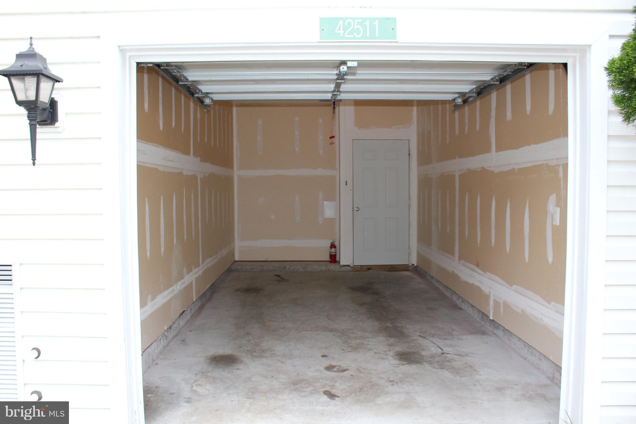 SUMMERFIELD - Residential Lease