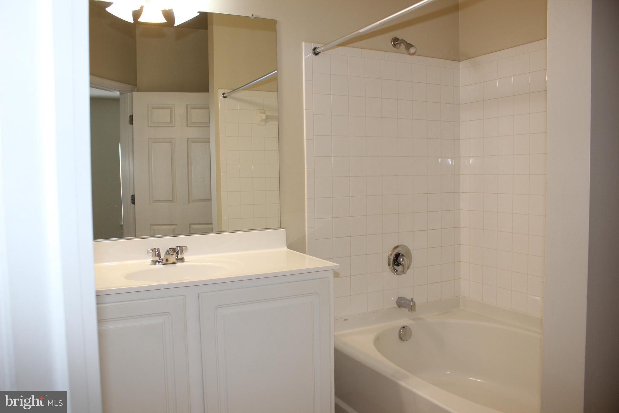 SUMMERFIELD - Residential Lease