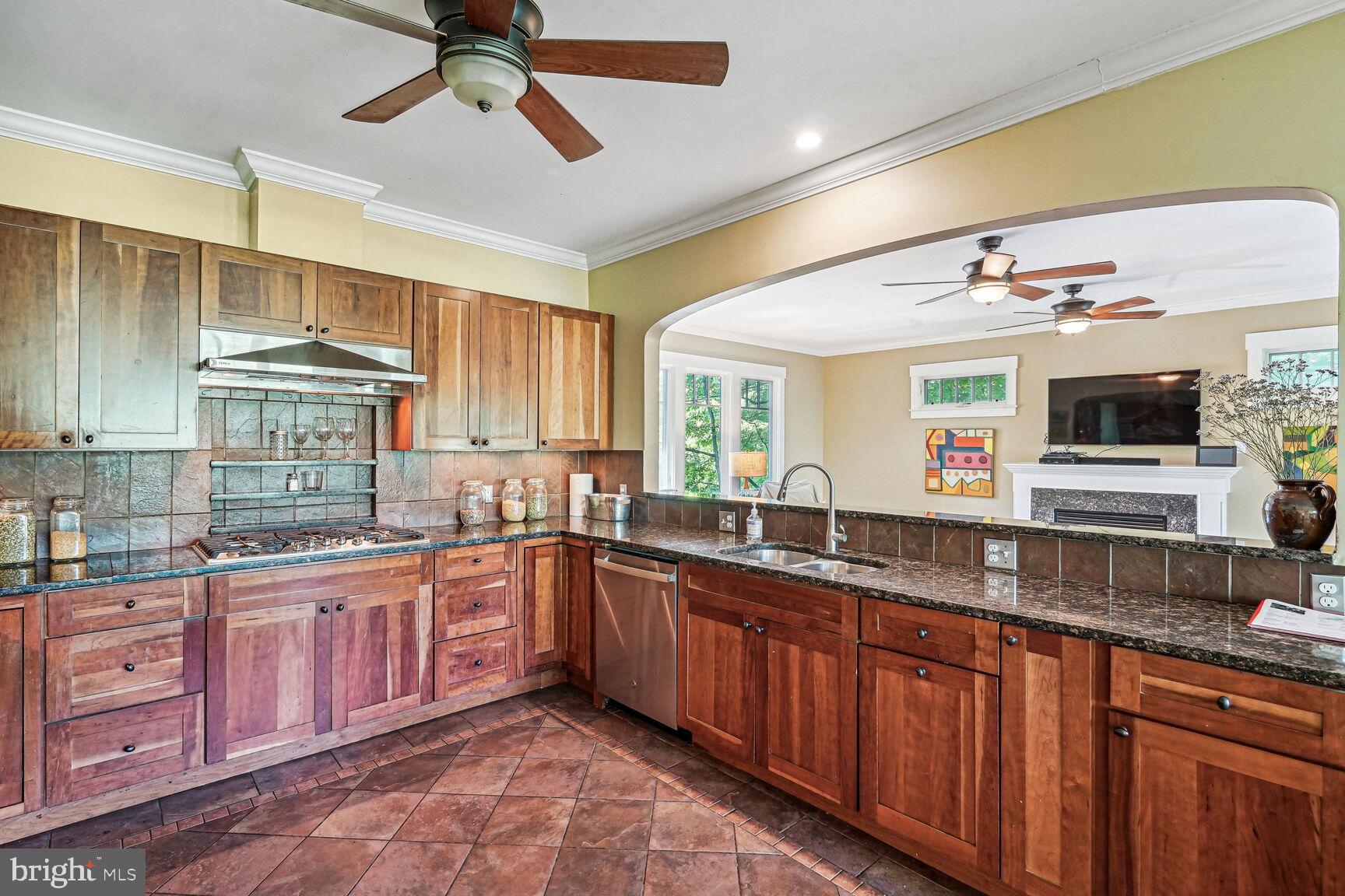 DONALDSON RUN - Residential